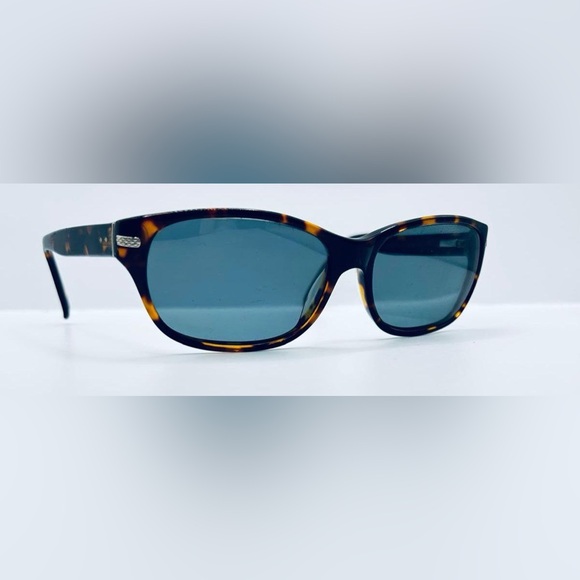 Levi's Other - Levi’s Tortoise Oval Sunglasses Frames Only
